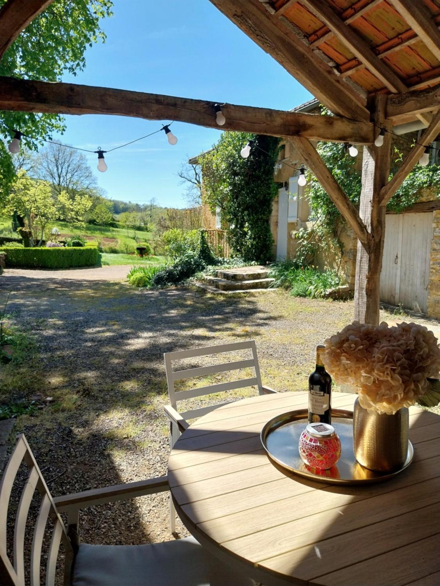 Bed and Breakfast Les Trois L Gindou Esterno foto