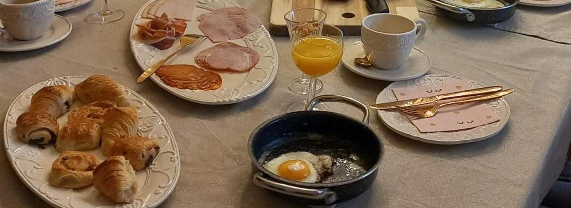 Bed and Breakfast Les Trois L Gindou Esterno foto